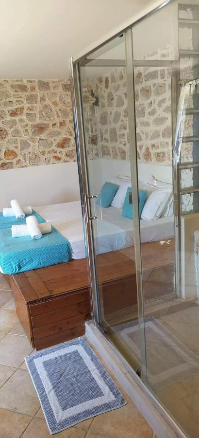 Marina Castellana Studios II Chalki Town Ngoại thất bức ảnh