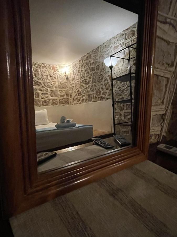 Marina Castellana Studios II Chalki Town Ngoại thất bức ảnh